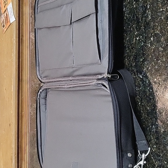 Samsonite Black Canvas Laptop Computer Briefcase Bag w/ Shoulder Strap - 16" - Picture 7 of 11